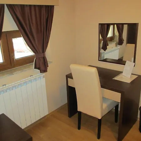 Apartments Manjan Krasno Polje Room photo