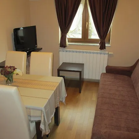Apartments Manjan Krasno Polje Room photo