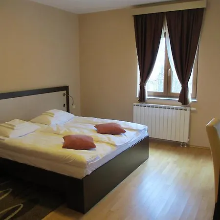Apartments Manjan Krasno Polje Room photo