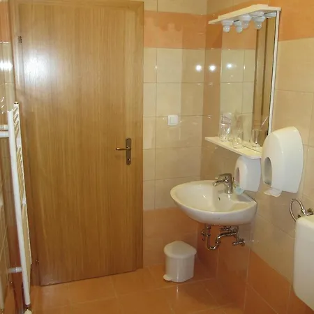 Apartments Manjan Krasno Polje Room photo