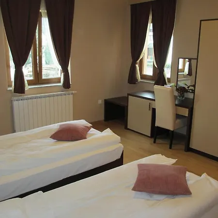Apartments Manjan Krasno Polje Room photo