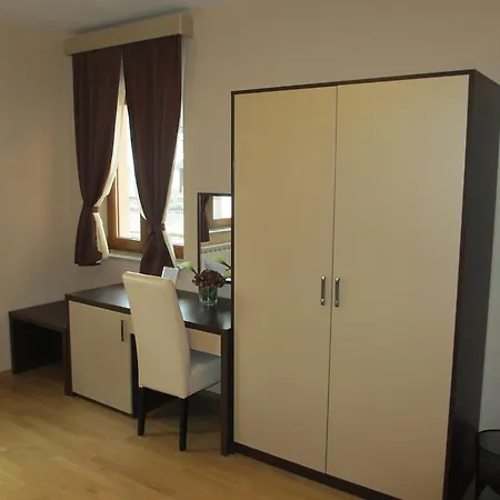 Apartments Manjan Krasno Polje Room photo