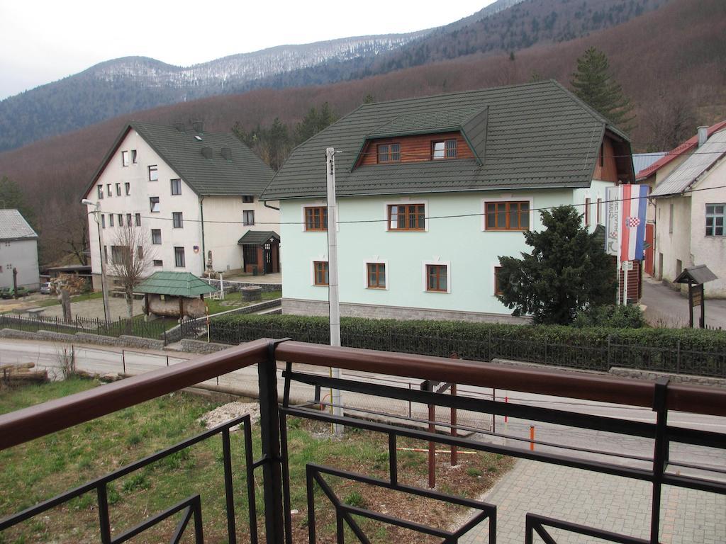 Manjan Krasno Polje